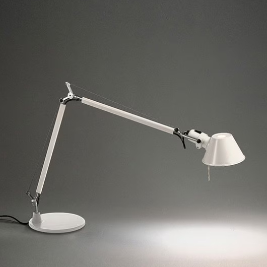 아르테미데  Artemide Tolomeo Tavolo White 톨로메오 타볼로 화이트