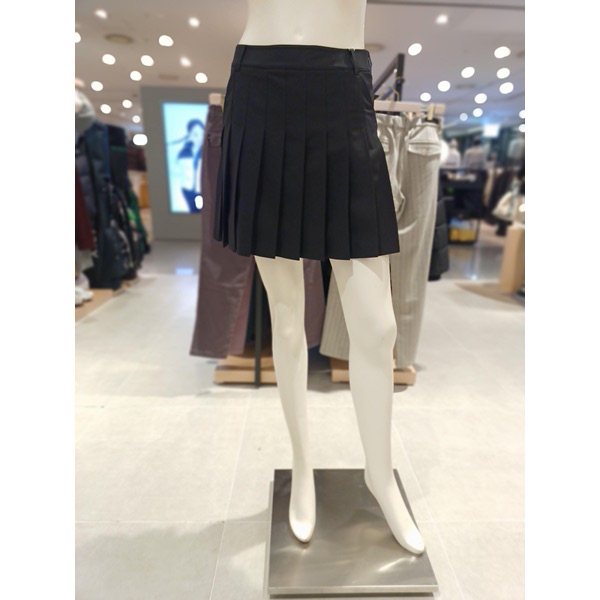 크리스패션 파리게이츠 A라인 플리츠 스커트 521F1PC101_BK