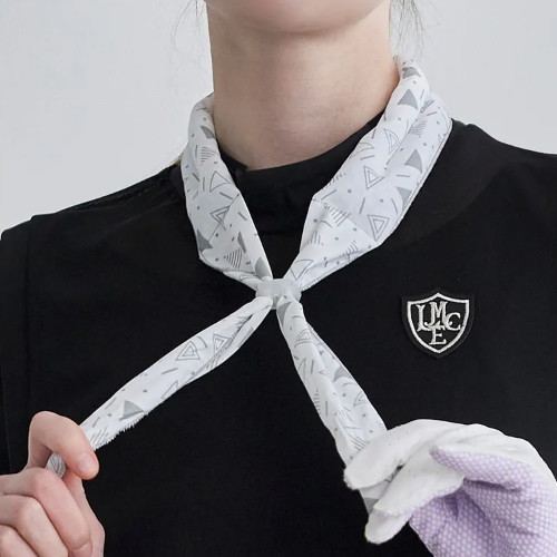 르니앤맥코이  버라이어티 플레이 아이스 스카프 FM08AC100