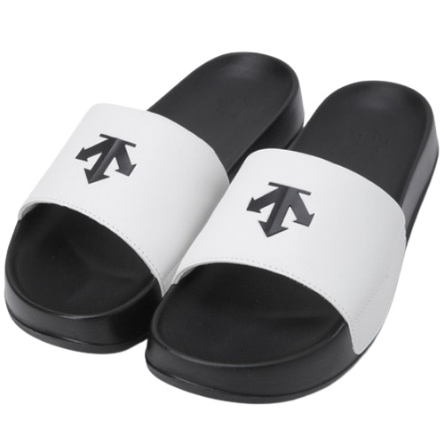 데상트  아이싱 나스 슬라이드 SR123LSD11_BKWH