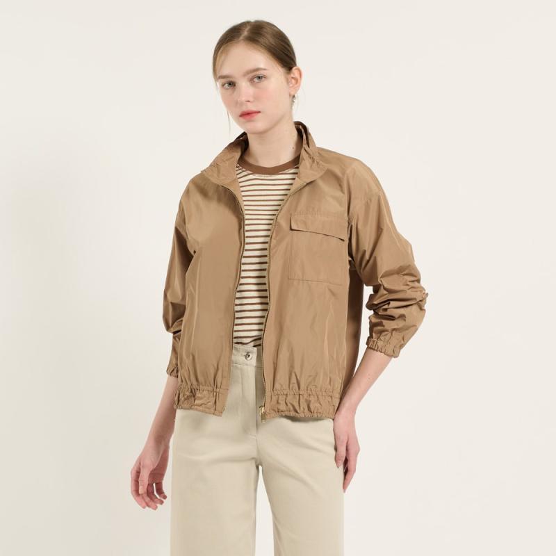 BCBG 캡틴 메모리 점퍼 B5C8R162