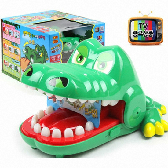 코리아보드게임즈  말하는 LED 악어사냥