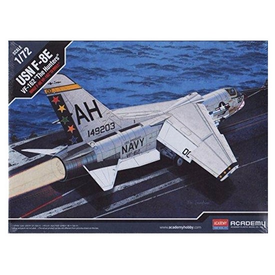 아카데미과학  아카데미 1/72 USN F-8E 미해군 더헌터스 12521/VF-162 Hunters