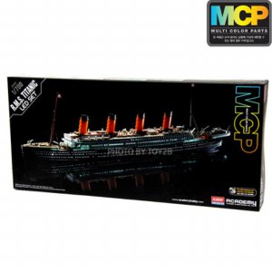 아카데미과학  1/700 R.M.S. 타이타닉 LED 세트