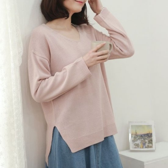 웬디즈갤러리 그란데 양브이넥 니트 QKN003