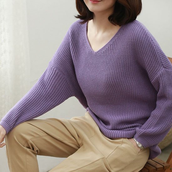 웬디즈갤러리 브이넥 가오리 니트 QKN001