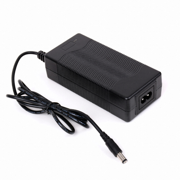 프라임디렉트  29.4V 2A 전동 킥보드 충전 아답터