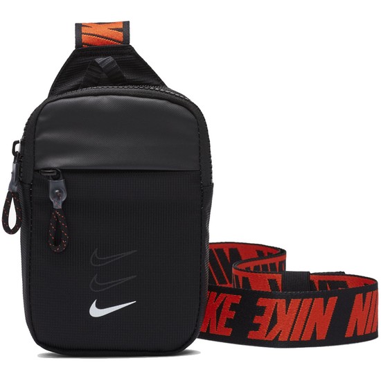 나이키  에센셜 힙팩 스몰 (BA5904-010)