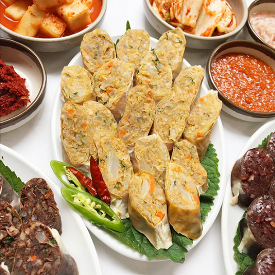 매콤 경기 백순대 1kg  고기순대/야채순대/피순대