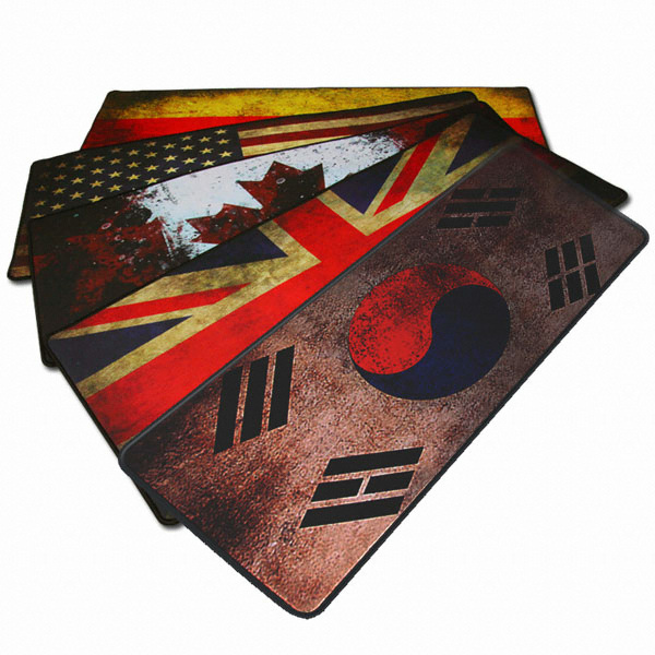 AONE CRUISE GP-785 빈티지 국기 게이밍 장패드