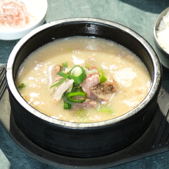 가지산  돼지국밥 580g