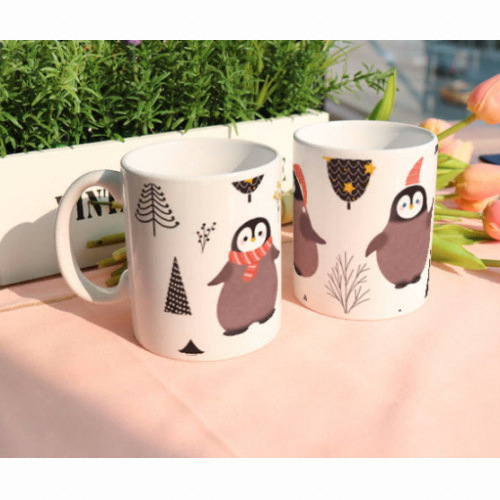 꾸밈 디자인머그컵 겨울을맞은펭귄