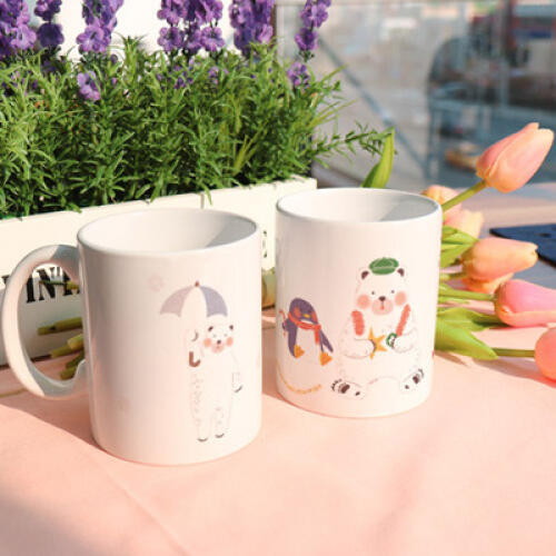 꾸밈 디자인머그컵 겨울을맞은펭귄과곰