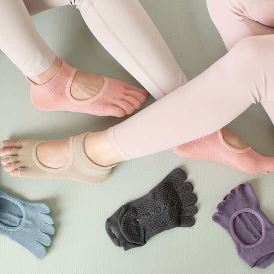 모아클래스  논슬립 오픈 토삭스