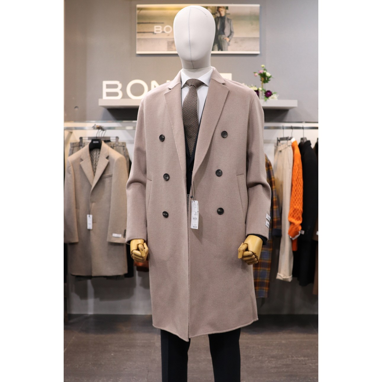 본 BON 캐시미어혼방 핸드메이드 세미오버핏 더블코트BN0WHA272