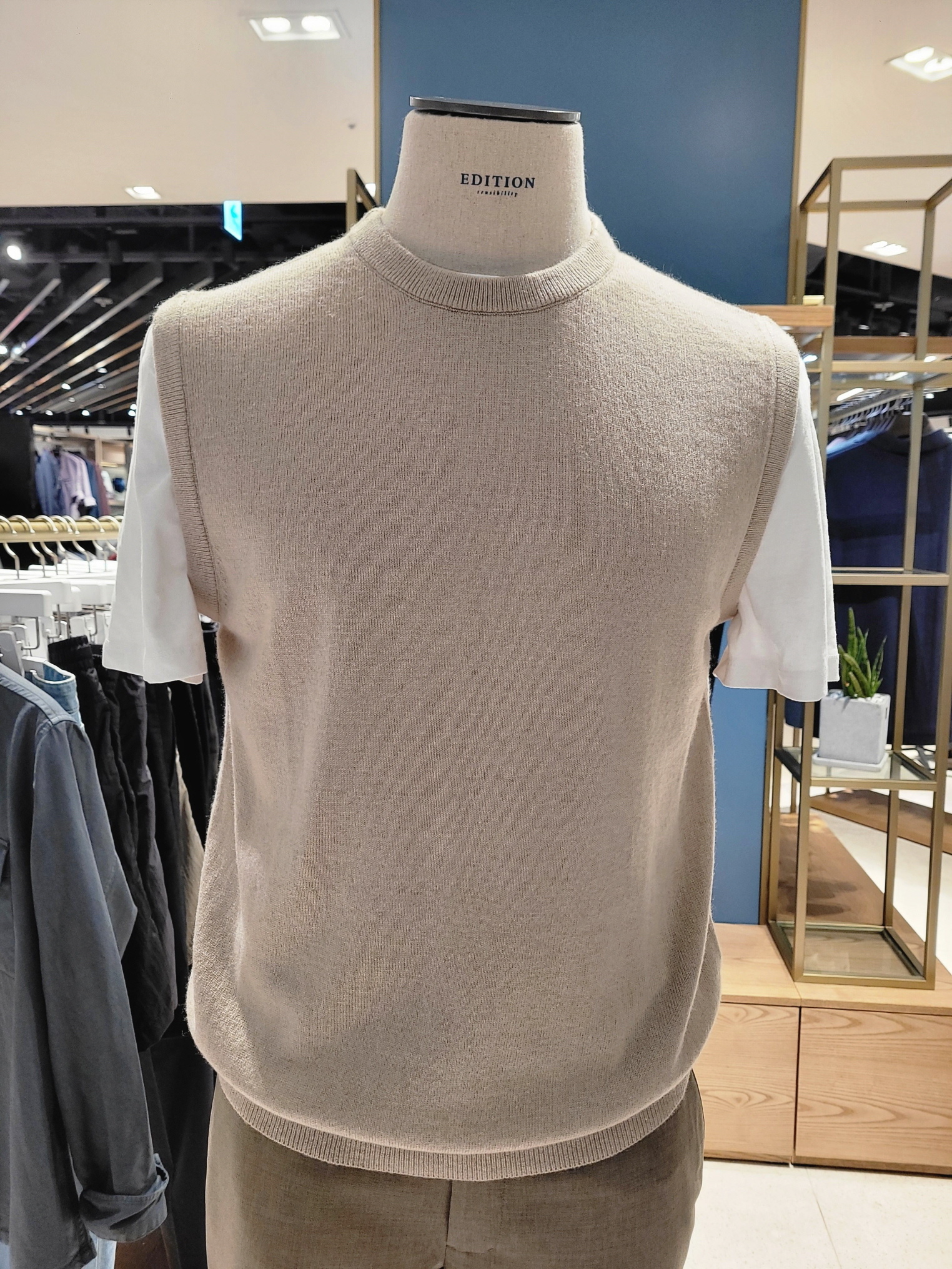 에디션앤드지 에디션 겨울 라운드 니트 조끼_NEC4ES1913