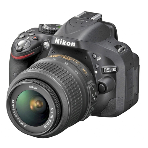 니콘  D5200 바디