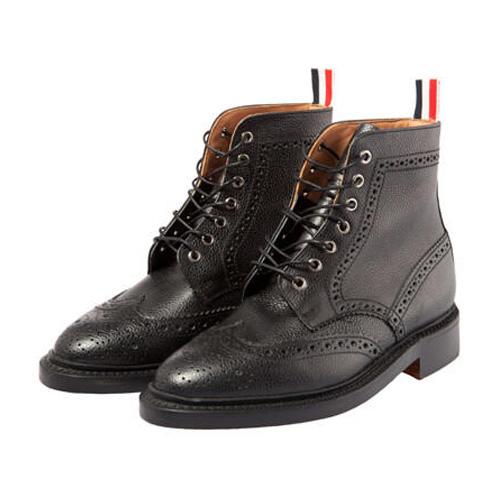 톰브라운 페블레더 윙팁 삼선 브로그 부츠_MFR016AP5210