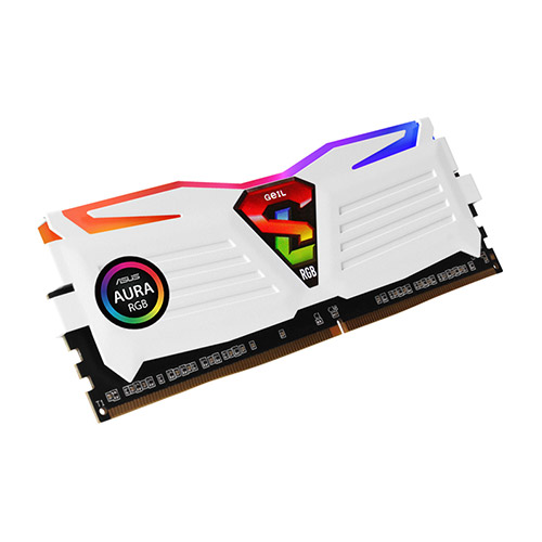 Geil  DDR4-4133 CL19 SUPER LUCE RGB Sync 화이트 패키지