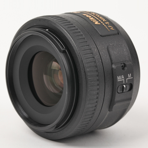 니콘  AF-S DX NIKKOR 35mm F1.8G